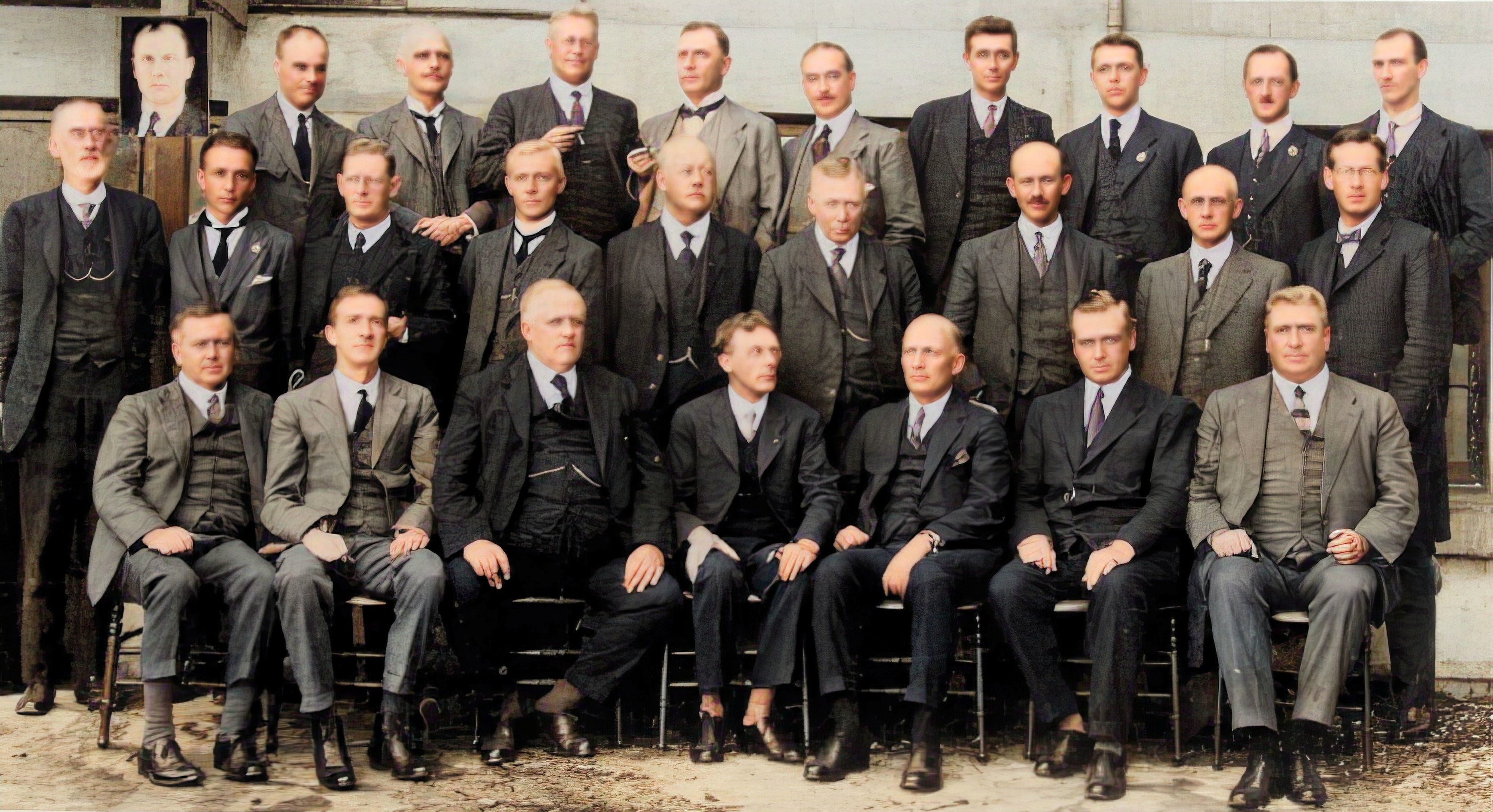 colourised version of the image above